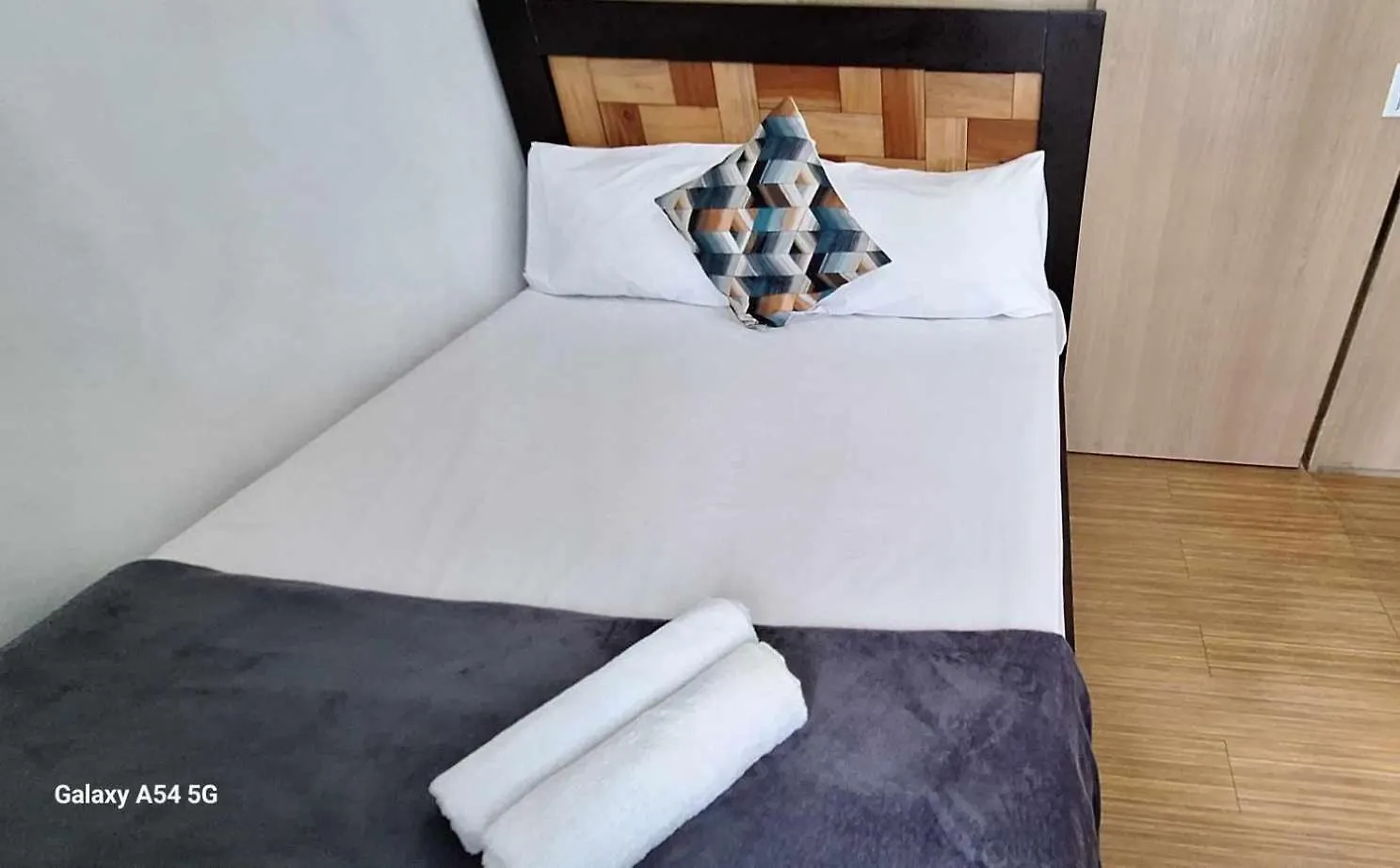 Bright And Cozy 1 Bedroom With Balcony Pool View And Wifi In Grace Residences Manila Philippines