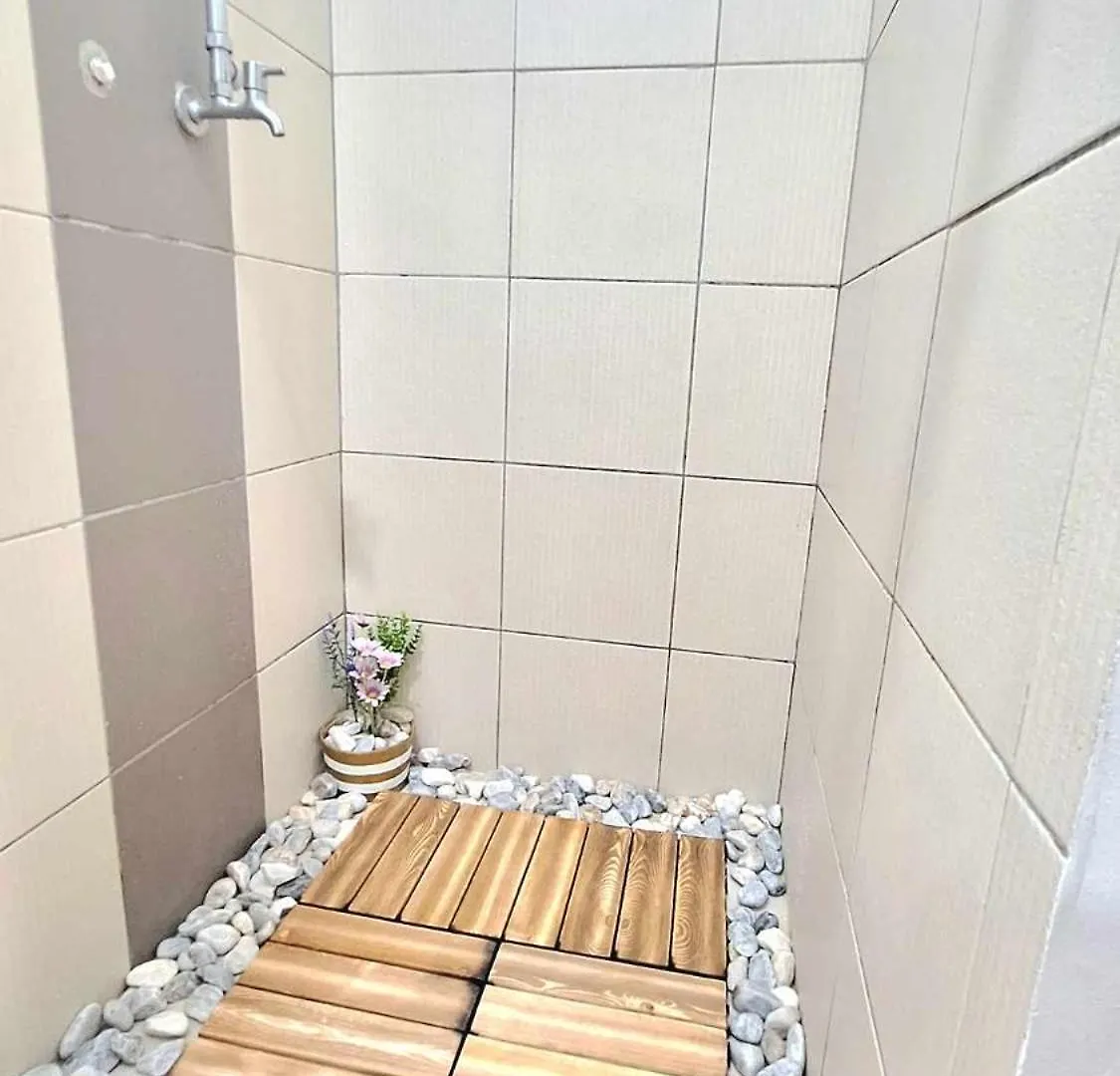 Bright And Cozy 1 Bedroom With Balcony Pool View And Wifi In Grace Residences Manila 0*,