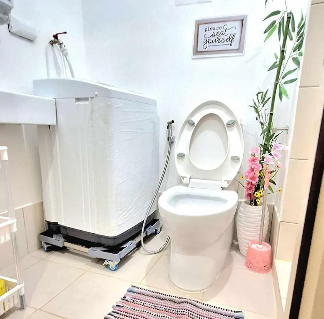 Bright And Cozy 1 Bedroom With Balcony Pool View And Wifi In Grace Residences Manila Apartment
